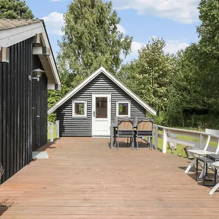 3 Bedroom Gorgeous In בית נופש